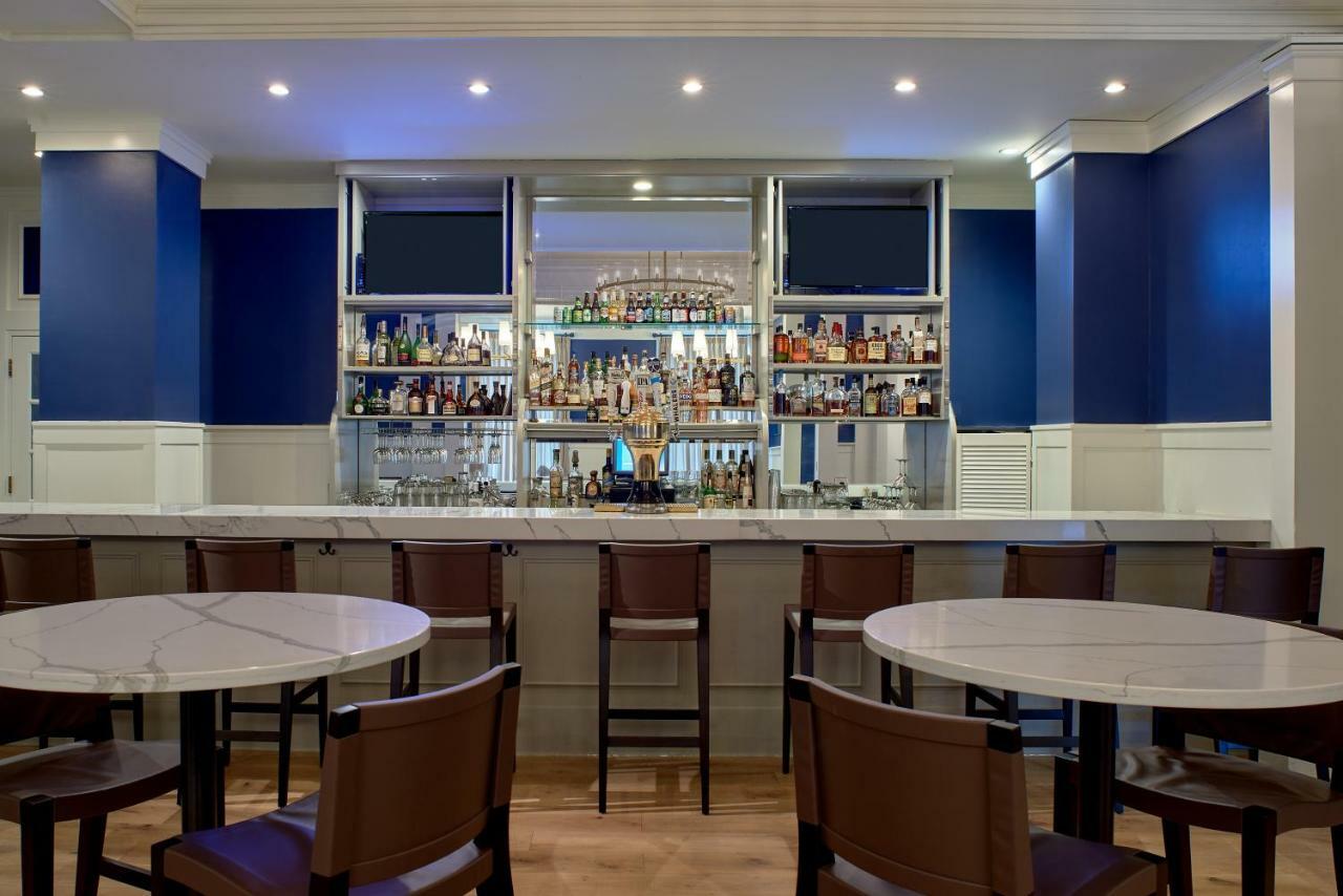 Hotel Viking นิวพอร์ต ภายนอก รูปภาพ